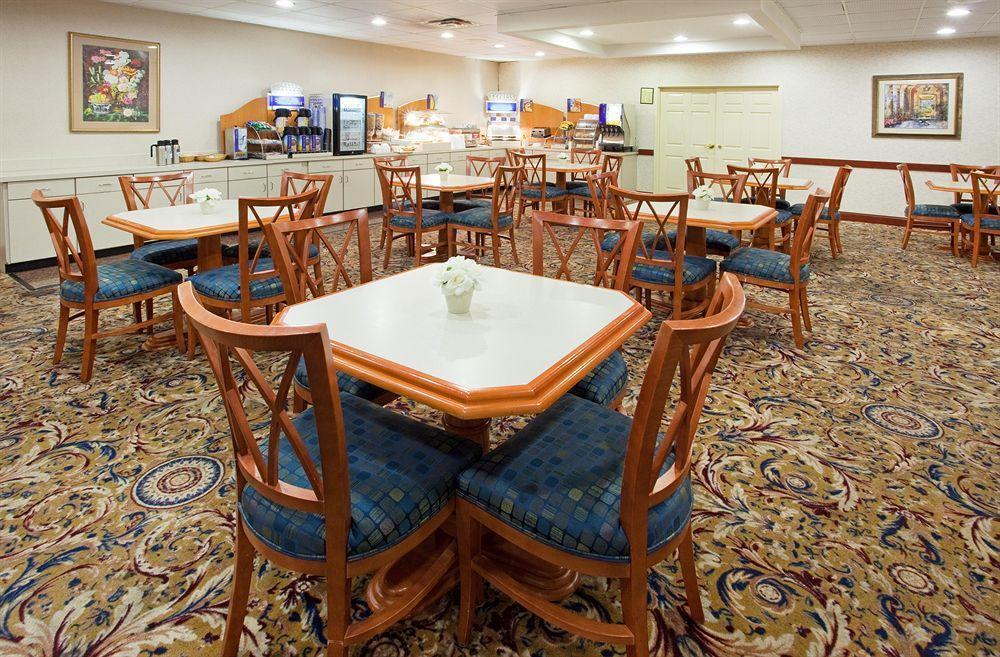 Savannah Gateway Hotel & Suites Georgetown Restoran fotoğraf